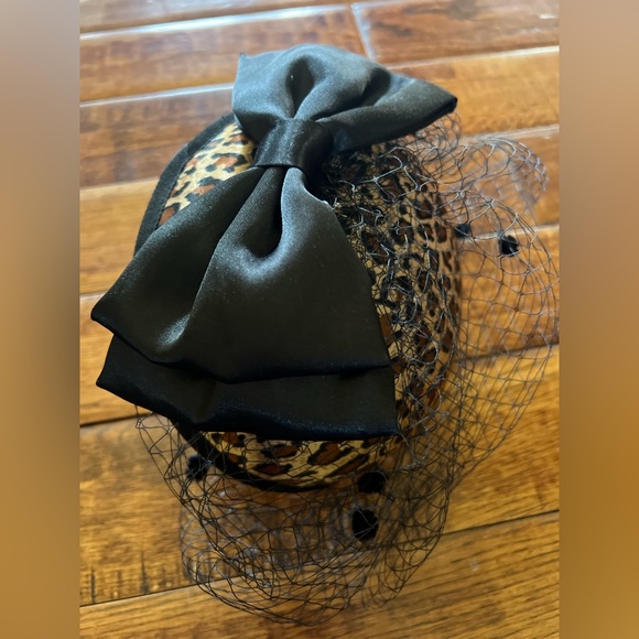 Tasha Fascinator Hat Headband Leopard Black - Picture 7 of 10